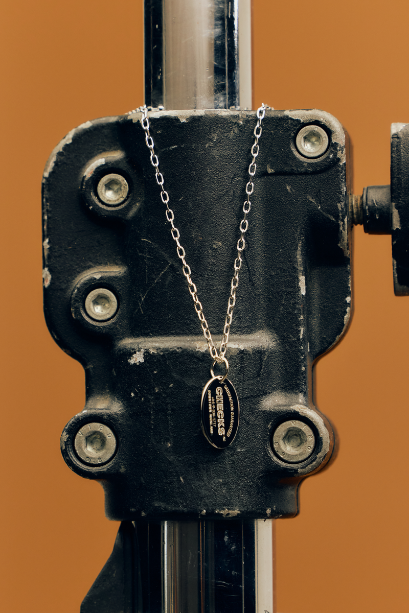Return Pendant Necklace | CHECKS DOWNTOWN