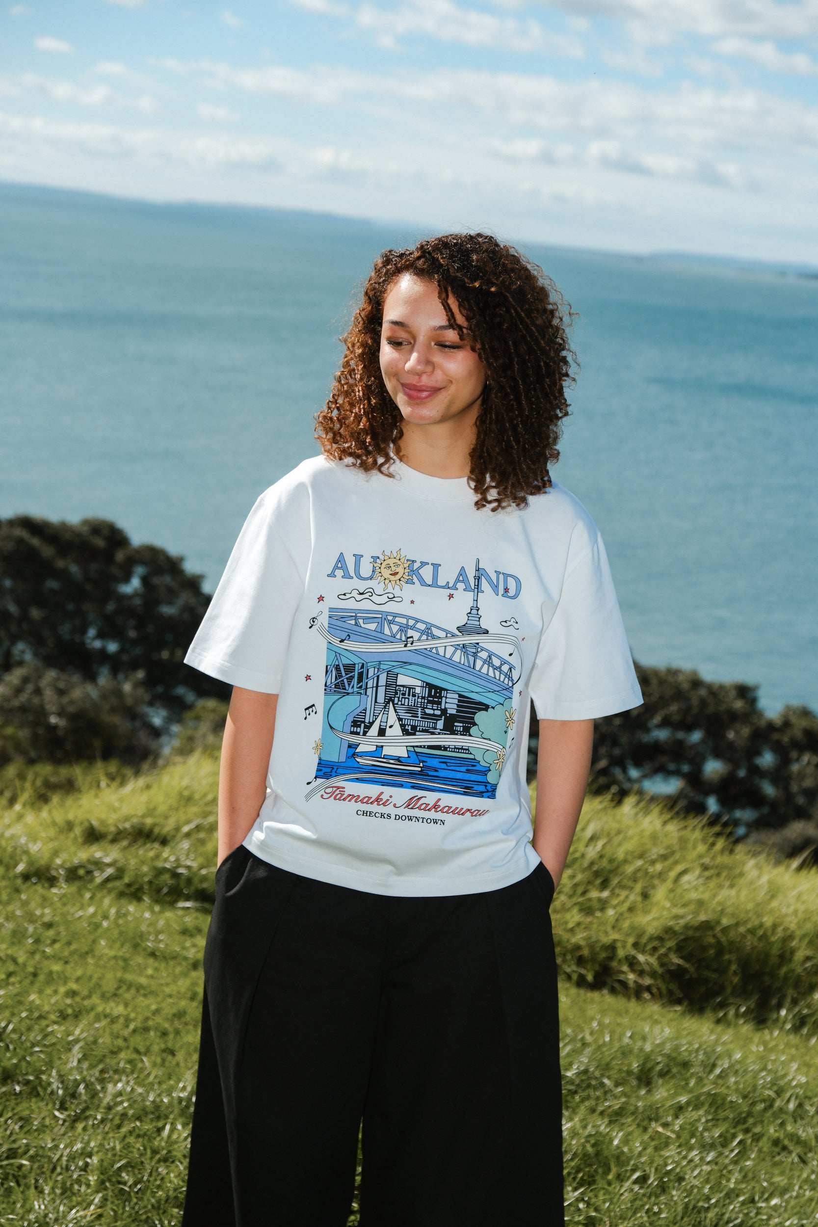 City of Sails Tee White | CHECKS DOWNTOWN