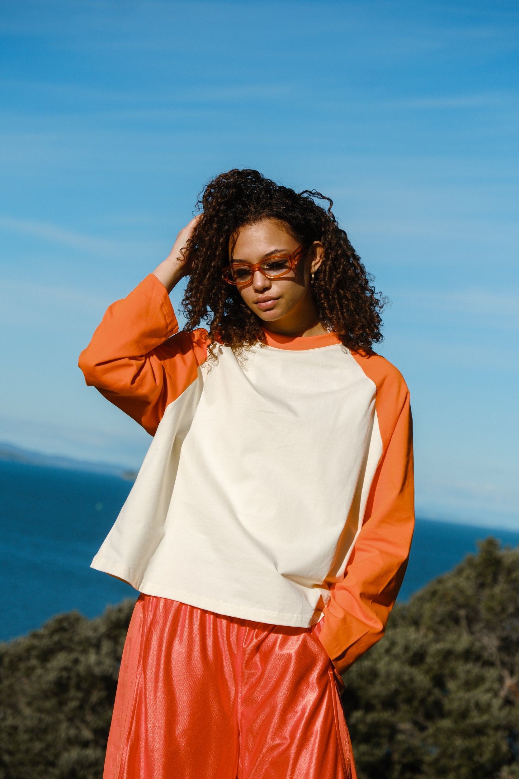 Crew Raglan Jersey Cream/Orange | CHECKS DOWNTOWN
