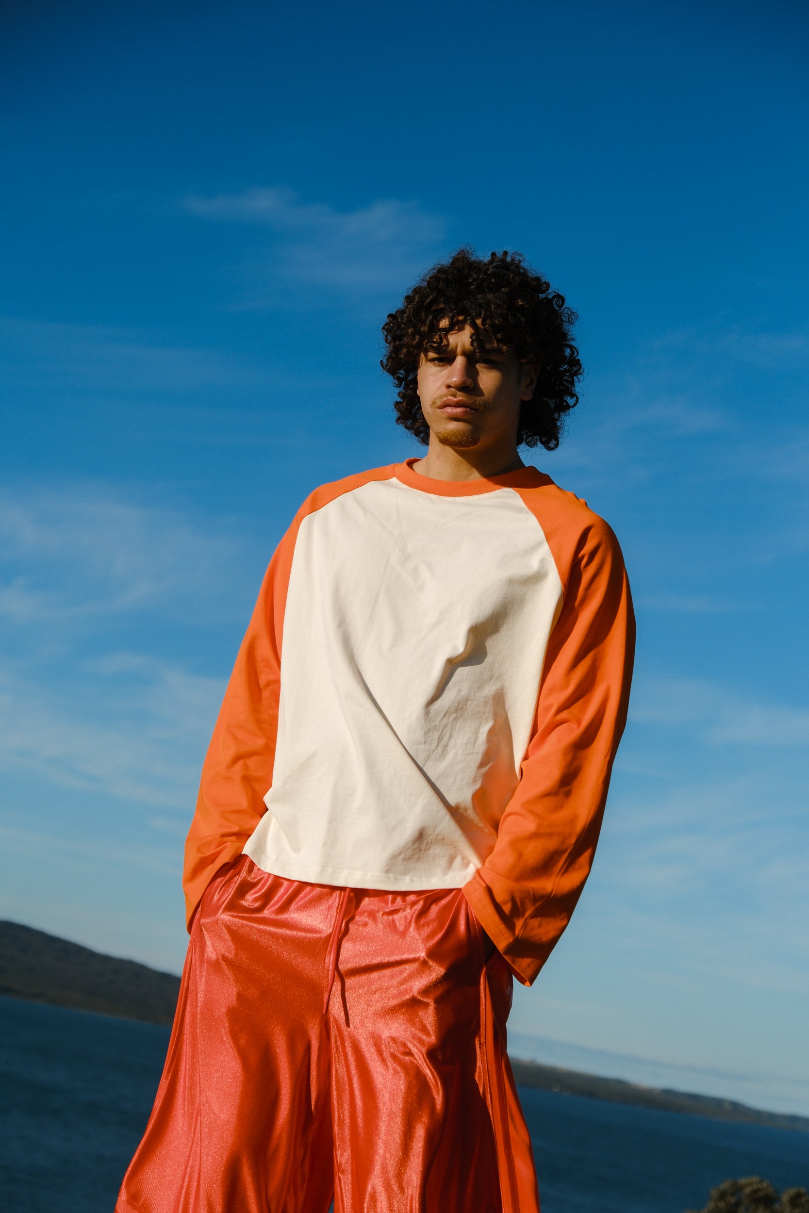 Crew Raglan Jersey Cream/Orange | CHECKS DOWNTOWN
