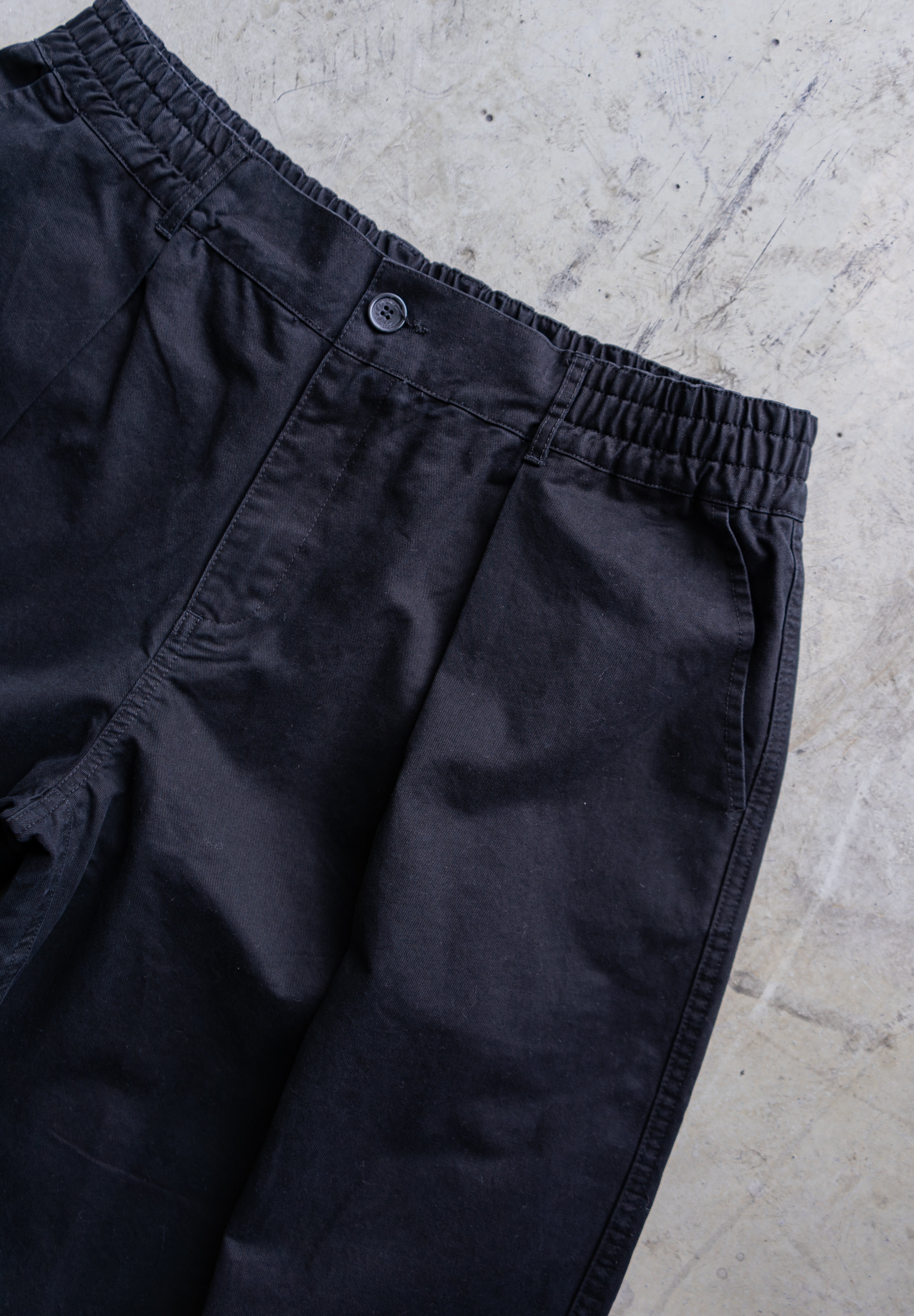 Hakama Dress Shorts Black | CHECKS DOWNTOWN