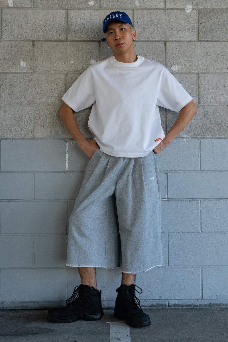Lark Sweatshorts Athletic Grey | CHECKS DOWNTOWN