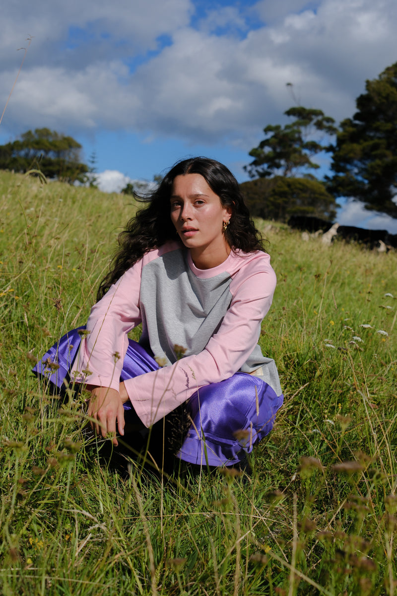 Crew Raglan Jersey Grey/Pink | CHECKS DOWNTOWN