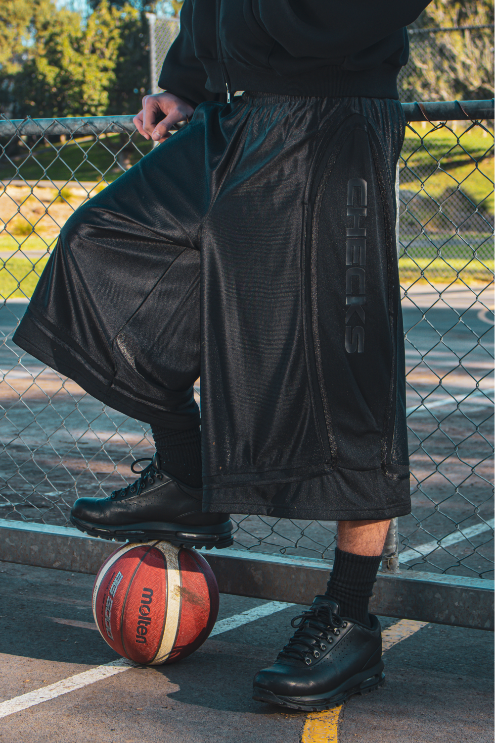 Hooper Shorts Black | CHECKS DOWNTOWN