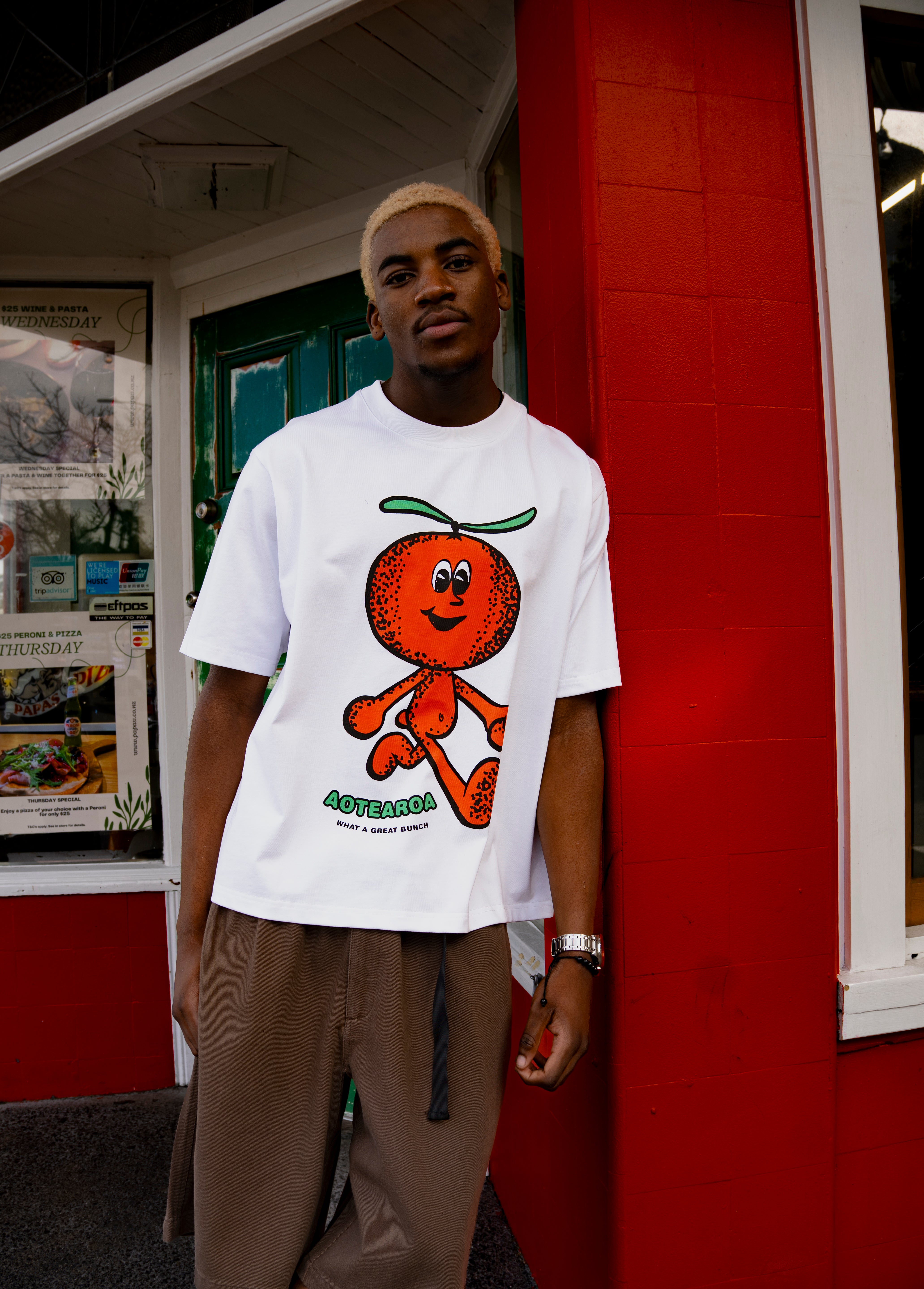 Great Bunch T-shirt White | CHECKS DOWNTOWN