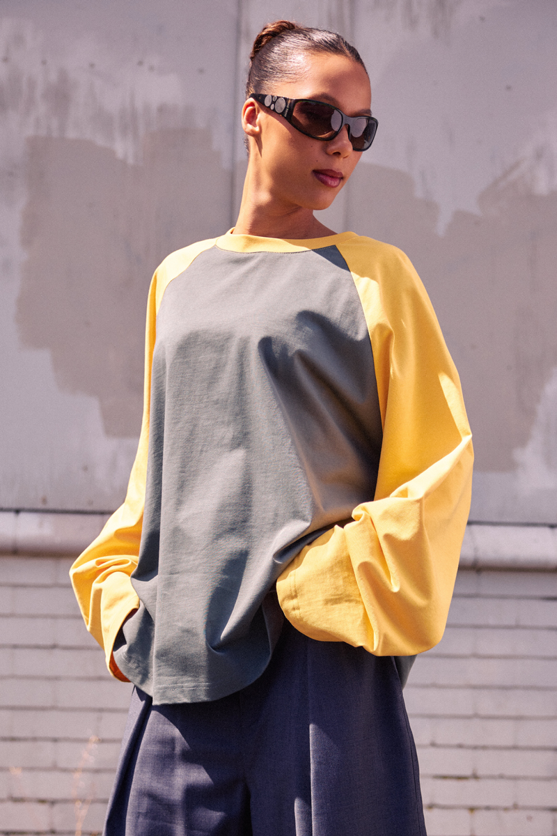 Crew Raglan Jersey Charcoal/Mustard | CHECKS DOWNTOWN