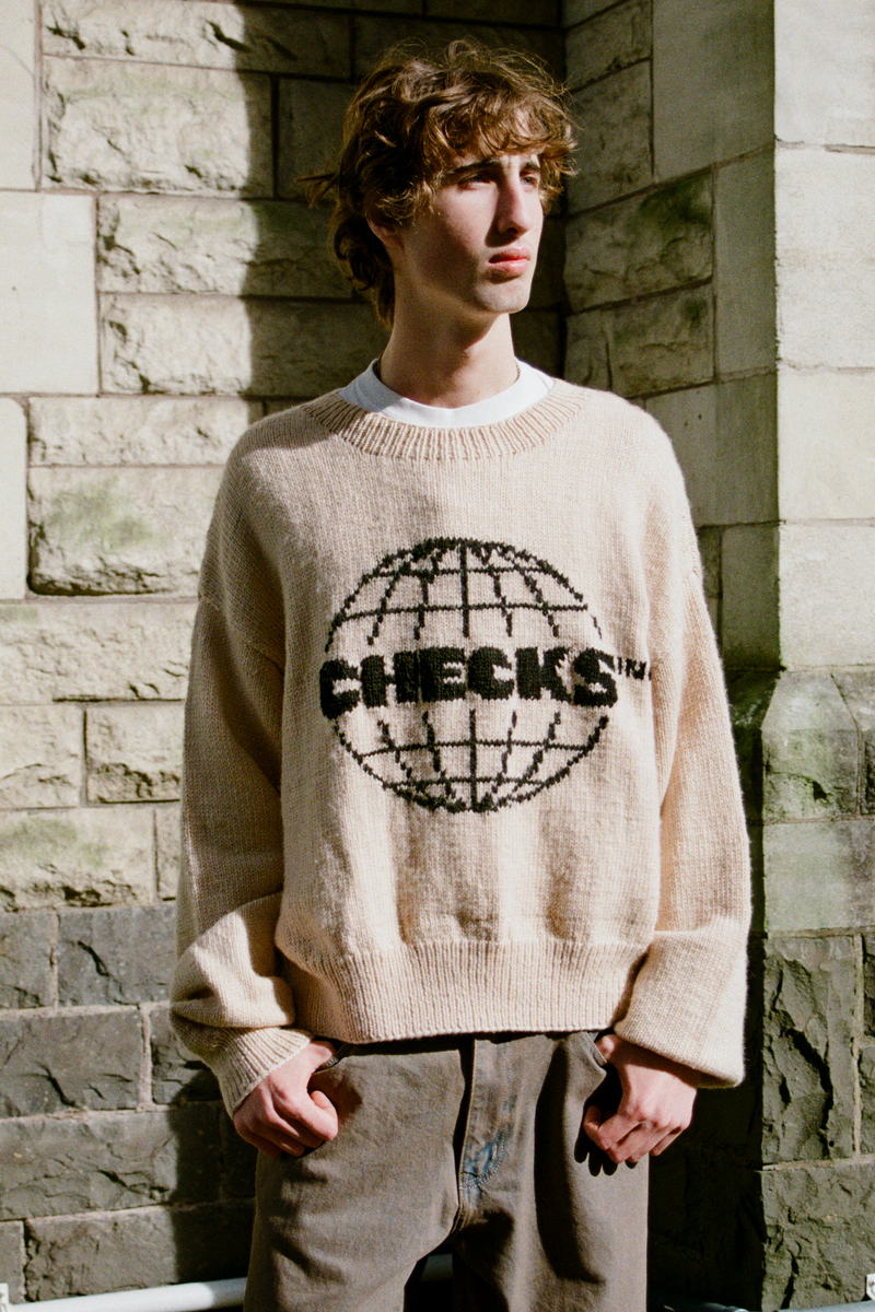 Globe Hand-Knit Jumper | CHECKS DOWNTOWN