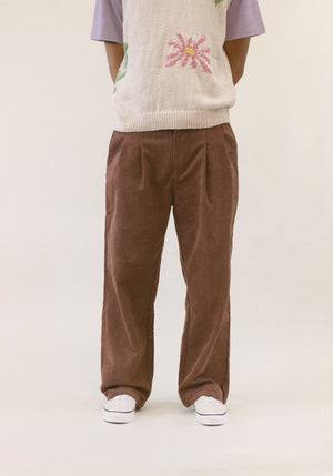 Baggy Pleated Cords Chocolate | CHECKS DOWNTOWN